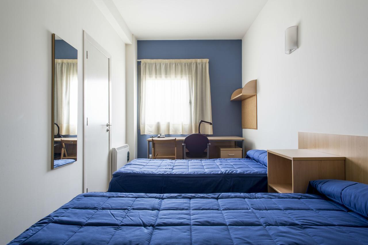 Residencia Universitaria Resa As Burgas Оренсе Екстер'єр фото