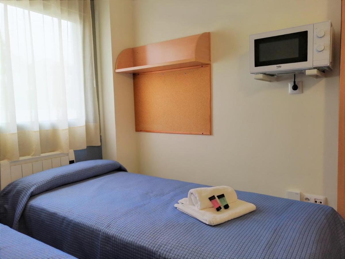 Residencia Universitaria Resa As Burgas Оренсе Екстер'єр фото